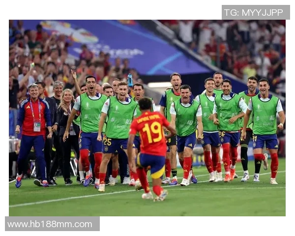 法国年轻足球明星崭露头角引领新一代运动风潮